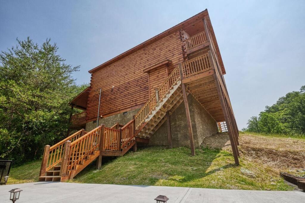 Adventure Retreat/Cabin/Pool+Hot Tub/Game Room+Theater Sevierville Extérieur photo