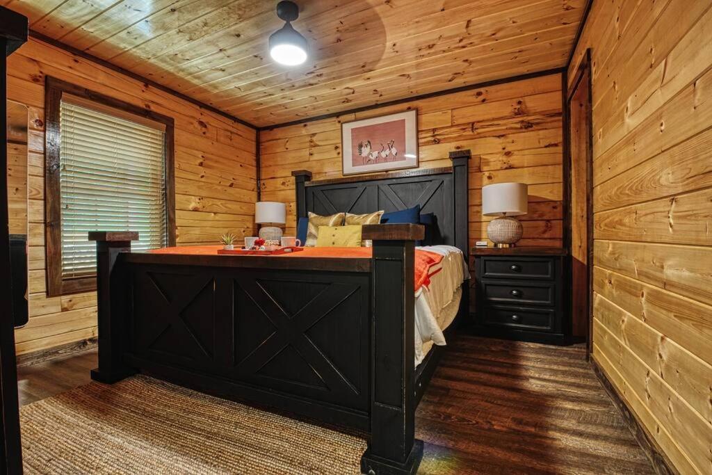 Adventure Retreat/Cabin/Pool+Hot Tub/Game Room+Theater Sevierville Extérieur photo